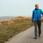 Jalan Kaki Sepuluh Menit Bisa Perbaiki Kesehatan Mental