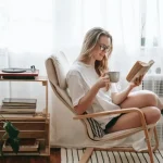 Seorang Introvert Yang Suka Kesendirian Dan Tenang