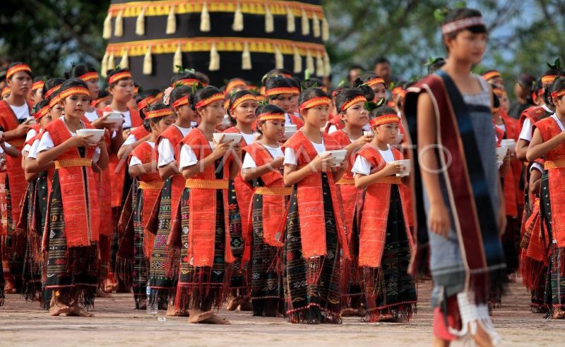 Kain Ulos Dari Suku Batak Yang Sudah Mendunia
