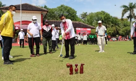 Olahraga Rekreasi Woodball Yang Sedikit Mirip Golf