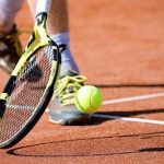 Olahraga Lapangan Tenis Menggunakan Bola Hijau Kasti