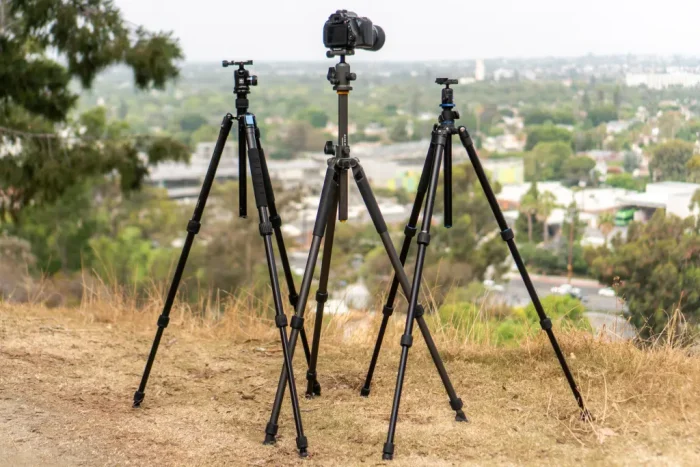 Alat Penyangga Handphone Berkaki 3 Atau Tripod