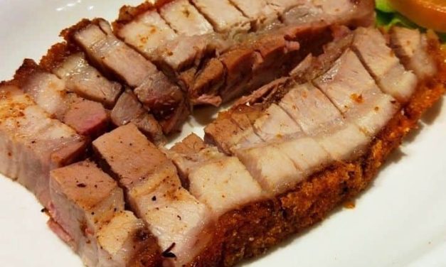 Makanan Daging Babi Yang Sungguh Menggugah Selera