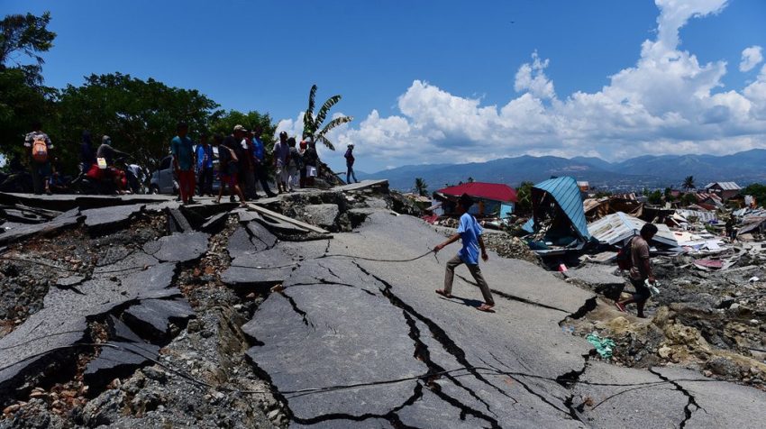 Pergerakan Lempeng Bumi Yang Menyebabkan Bencana Gempa