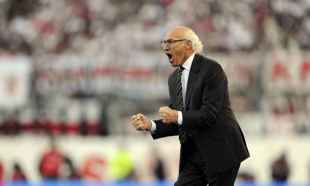 Mantan Pelatih Argentina Carlos Bianchi Juga Sebagai Pemain