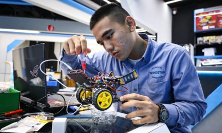 Produk Teknologi Tinggi Sebuah Kecanggihan AI