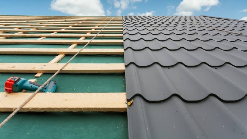 Material Rumah Genteng Pada Bagian Atas Penutup