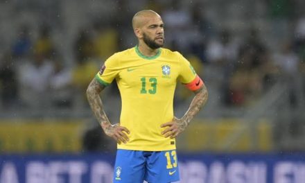 Bek Kanan Brasil Seorang Pemain Daniel Alves