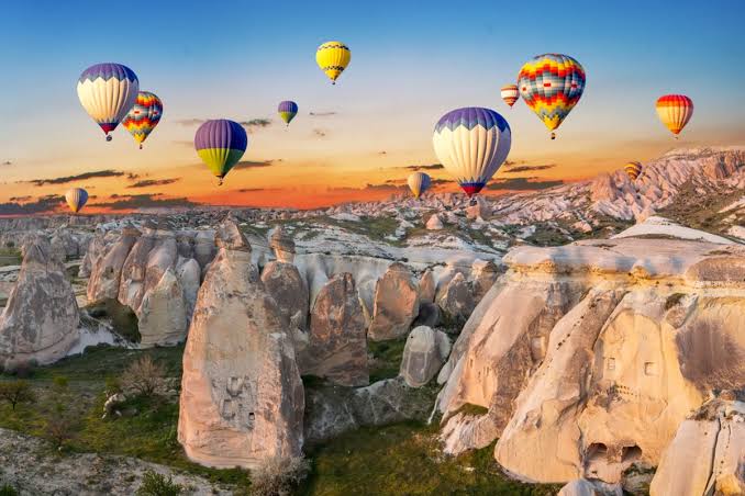 Transportasi Unik Balon Udara Yang Cukup Aman