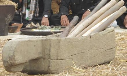 Benda Tradisional Lesung Pada Sebuah Pembuatan Masakan