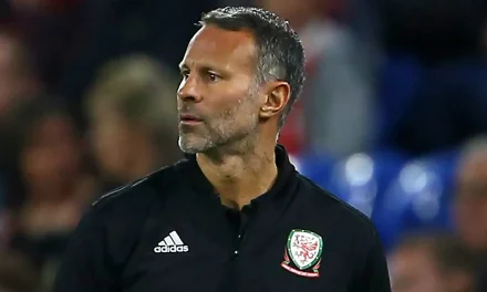 Pesepakbola Wales Ryan Giggs Di Klub Besar MU