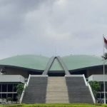 Suatu Lembaga Negara DPR Dalam Menerima Masukan Rakyat